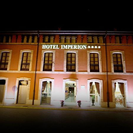 Hotel Imperion Onís Esterno foto