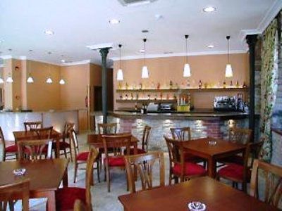 Hotel Imperion Onís Ristorante foto